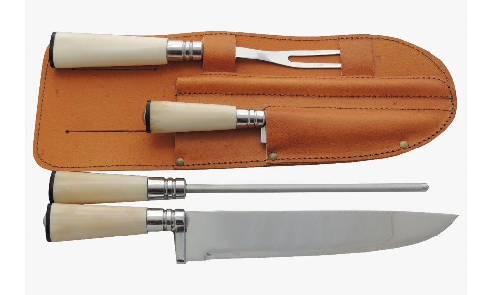 conjunto de faca 10" e 6", garfo, afiador, cabo de osso e bainha em couro